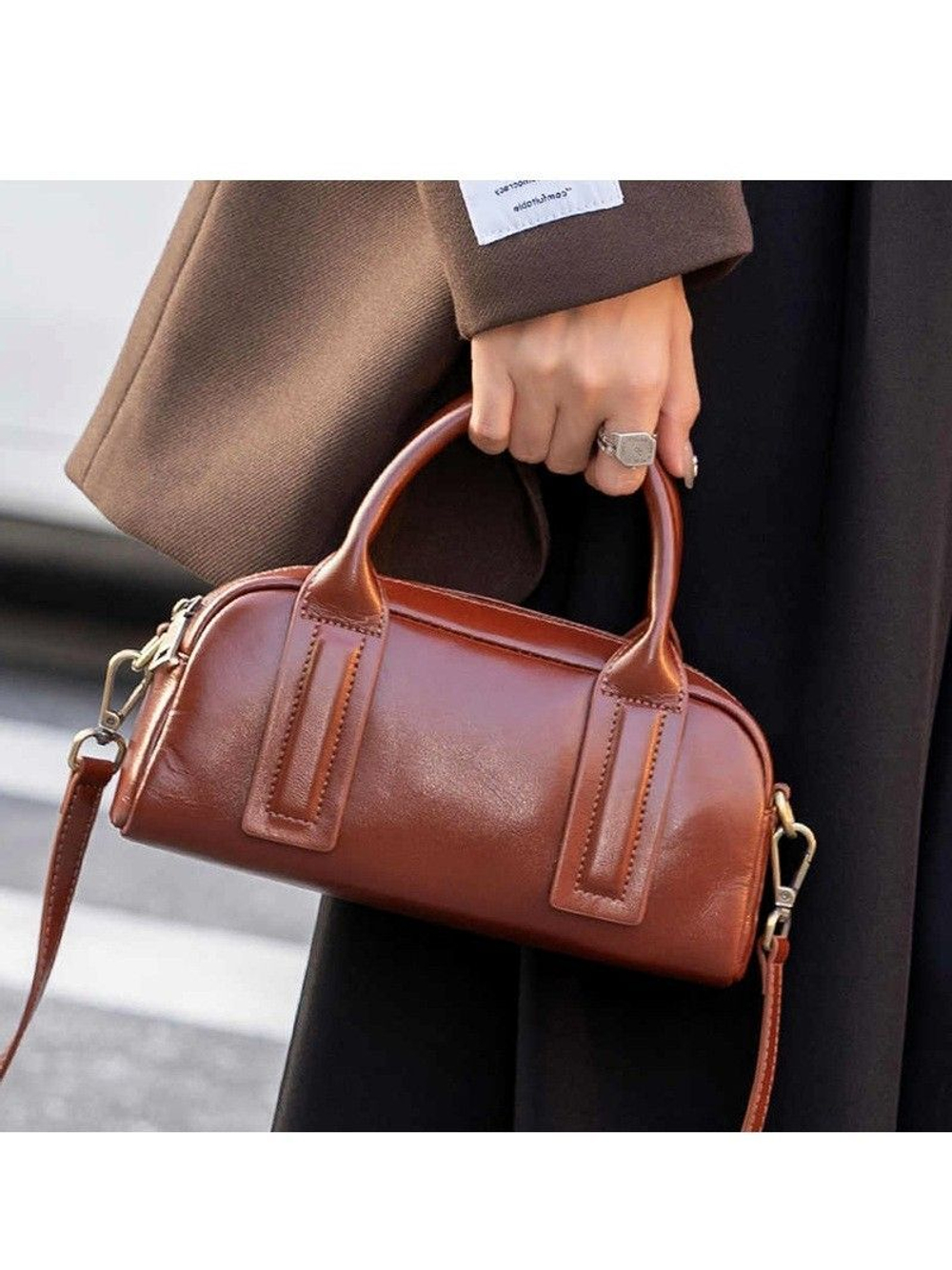 женская сумка на плечо из натуральной кожи