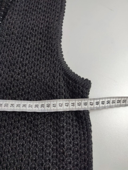 Жилет вязаный 46 размер