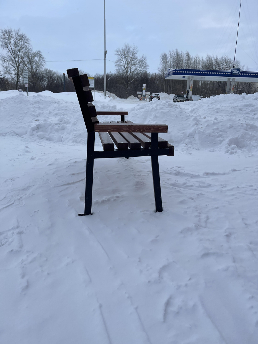 Скамейка "Модерн с подлокотником" 1,5 м