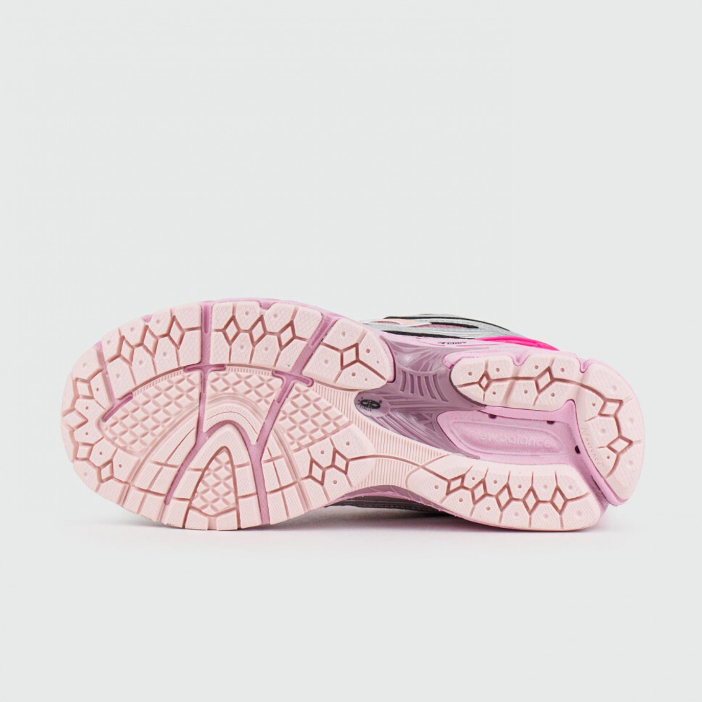 кроссовки New Balance 1906R Pink / Silver Wmns