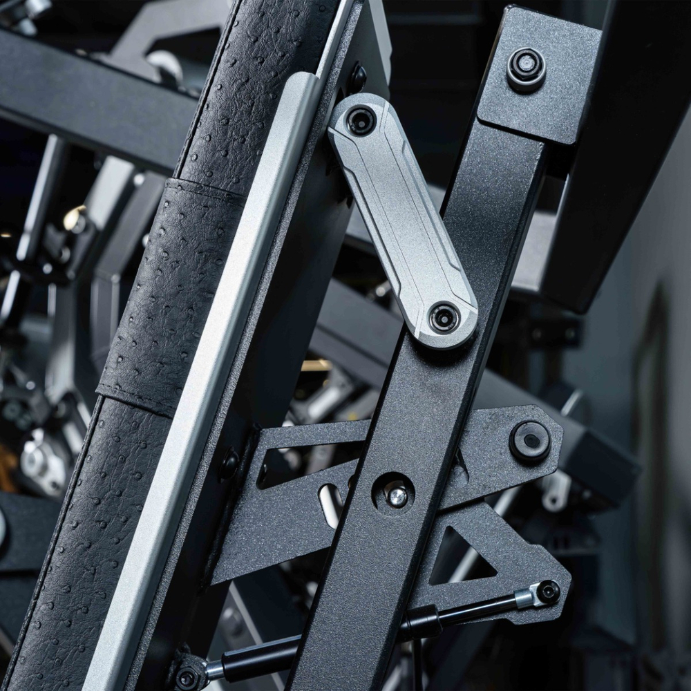 Y910ZAM Широкий жим от груди