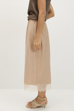 Подъюбник с кружевом