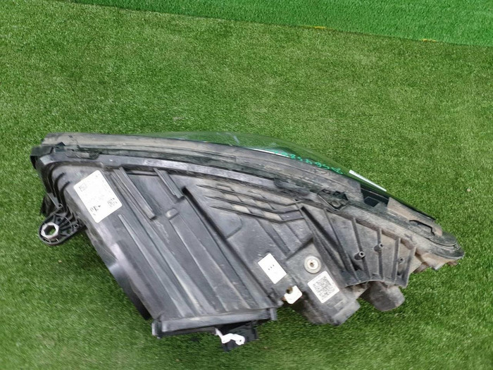 Фара правая Mercedes AMG GT (17-24) Multibeam LED