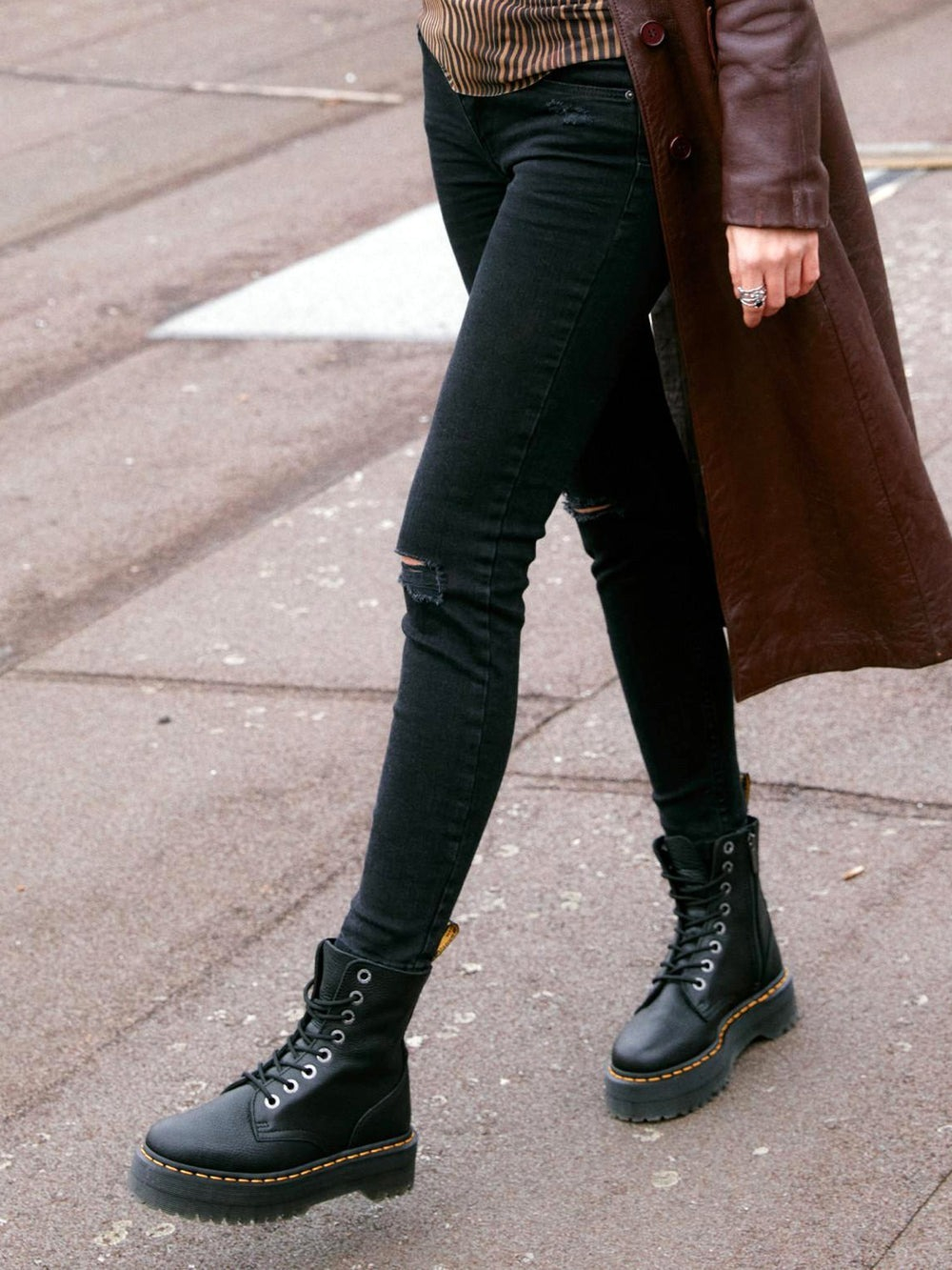 Doc martens black jeans deals