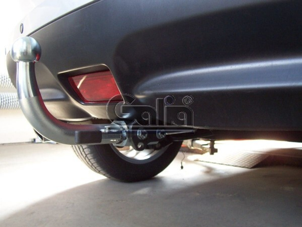 Фаркоп оцинкованный Galia N053C для Nissan Juke 2011- 2WD(паспорт и сертификат в комплекте)(без электрики)