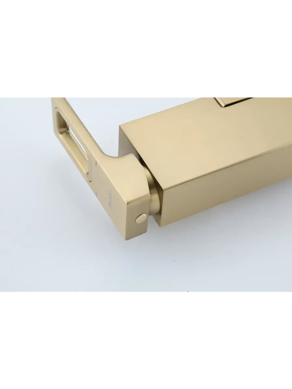 Смеситель для ванны Gappo G3217-3