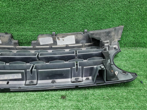 Решетка радиатора Land-Rover Discovery 4 (09-13)