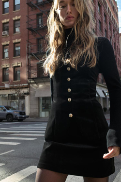 ZARA БАРХАТНЫЙ ТОП БЕЗ БРЕТЕЛЕЙ, ЧЕРНЫЙ