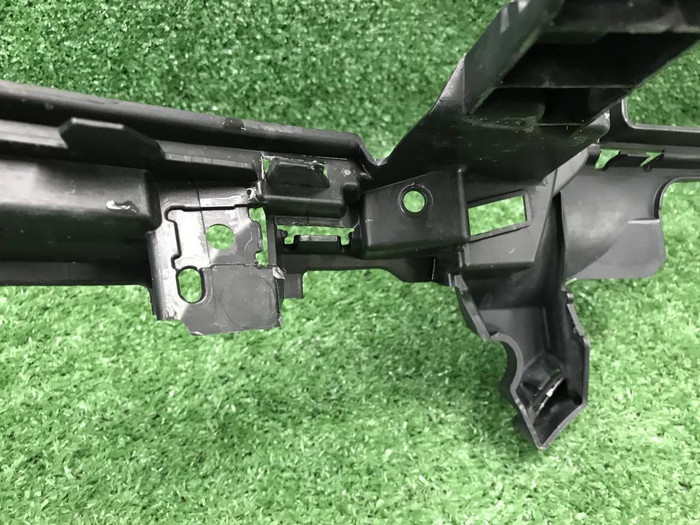 Решетка переднего бампера Porsche Cayenne 3 17-23