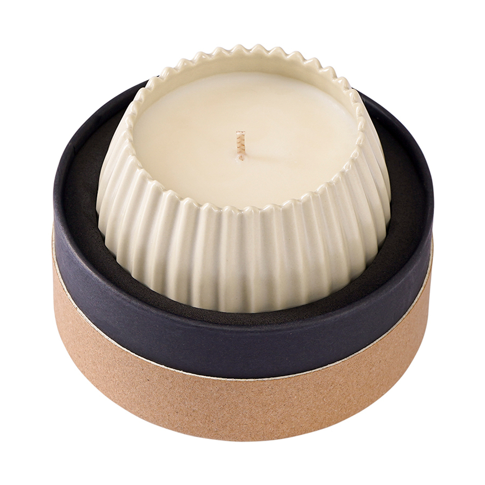 Свеча ароматическая hugs and cookies из коллекции edge, бежевый, 30 ч