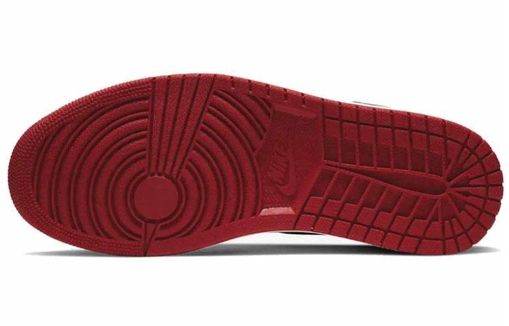Кроссовки Jordan Air Jordan 1 High Og Fearless Unc Chicago