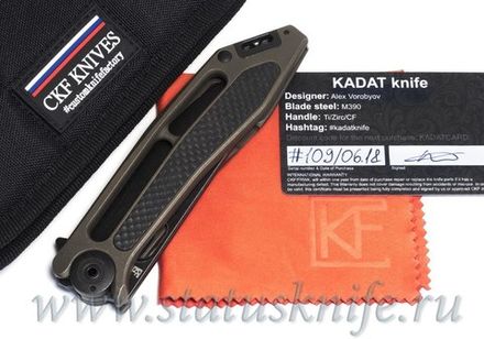 Нож CKF Kadat (M390, титан, карбон, цирконий, тимаскус)
