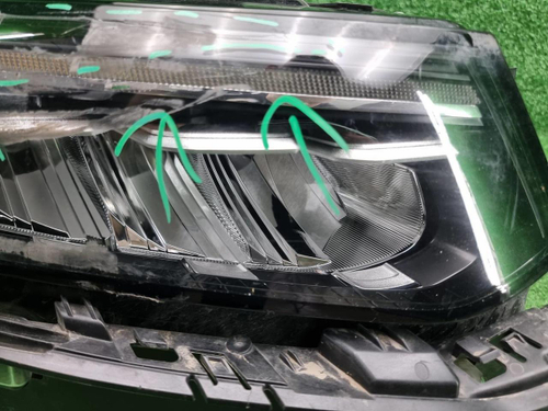 Битая Фара правая Geely Tugella (2019-2024) LED