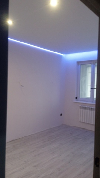 Монтаж плинтусов