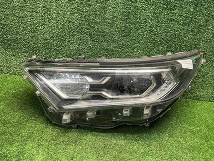 Фара левая Toyota RAV4 5 XA50 (2018-н.в.) LED