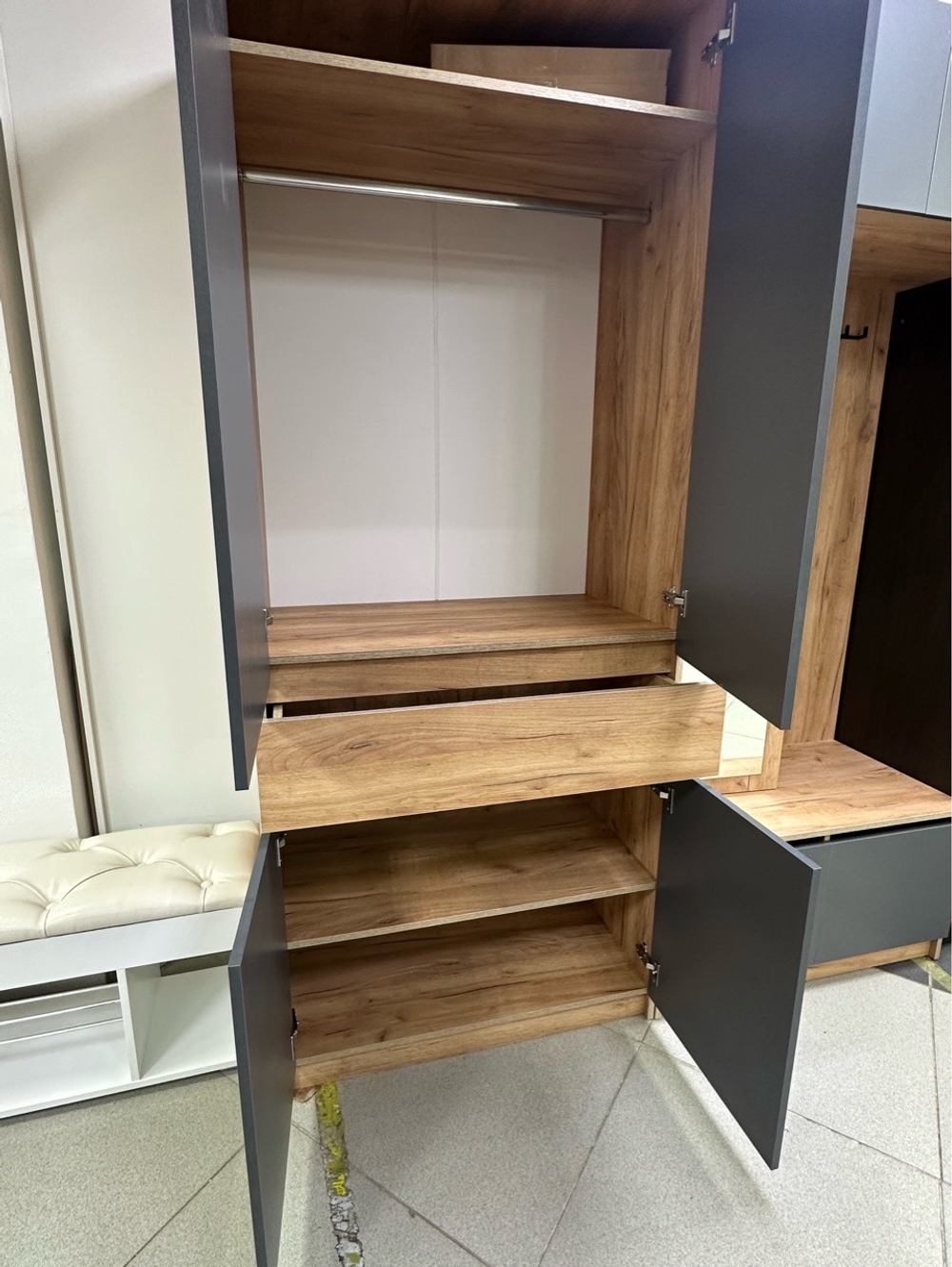 Шкаф распашной «Авиньон» 90 см