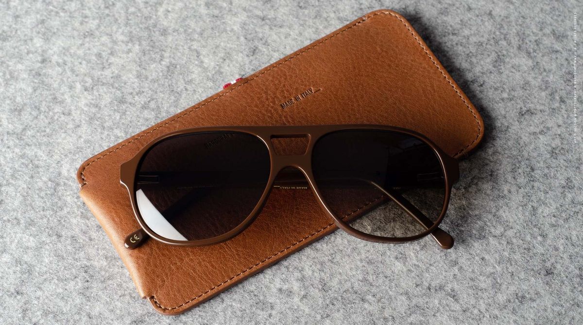 Slim sunglasses case clearance
