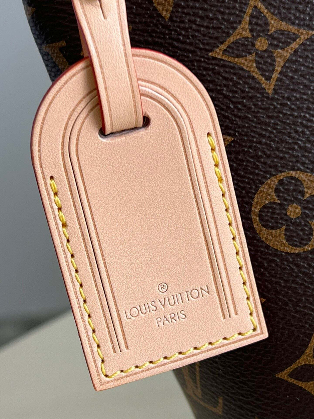Louis Vuitton Graceful PM