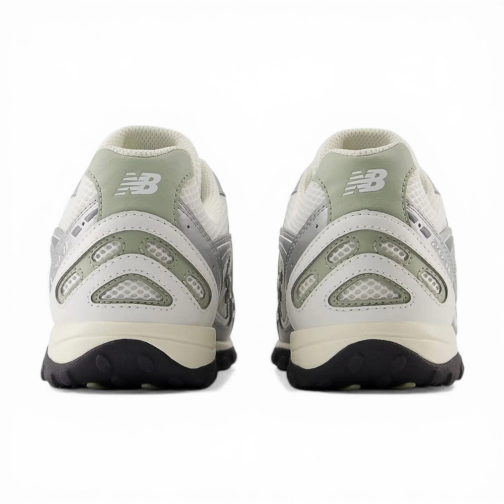 NEW BALANCE 204L Silver Metallic Sage Green