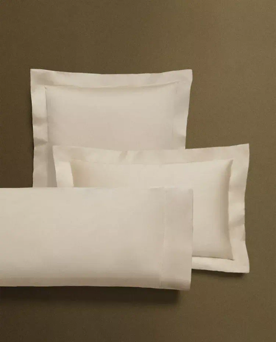 ZARA HOME НАВОЛОЧКА ИЗ ПЛОТНОГО САТИНА, БЕЖЕВЫЙ