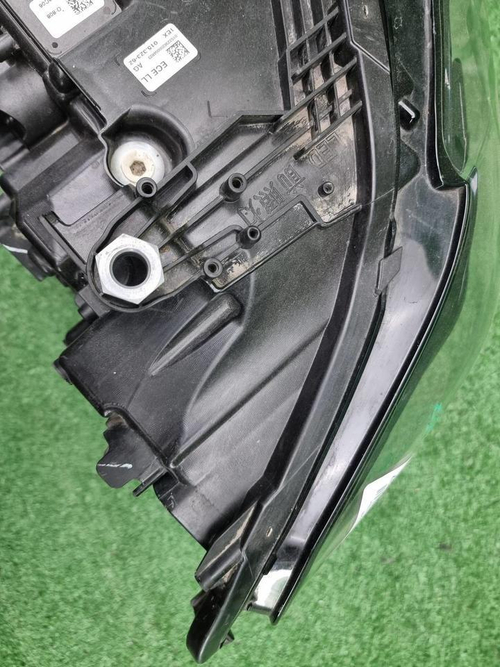 Фара правая BMW 5er G30 (2020-2023) LED