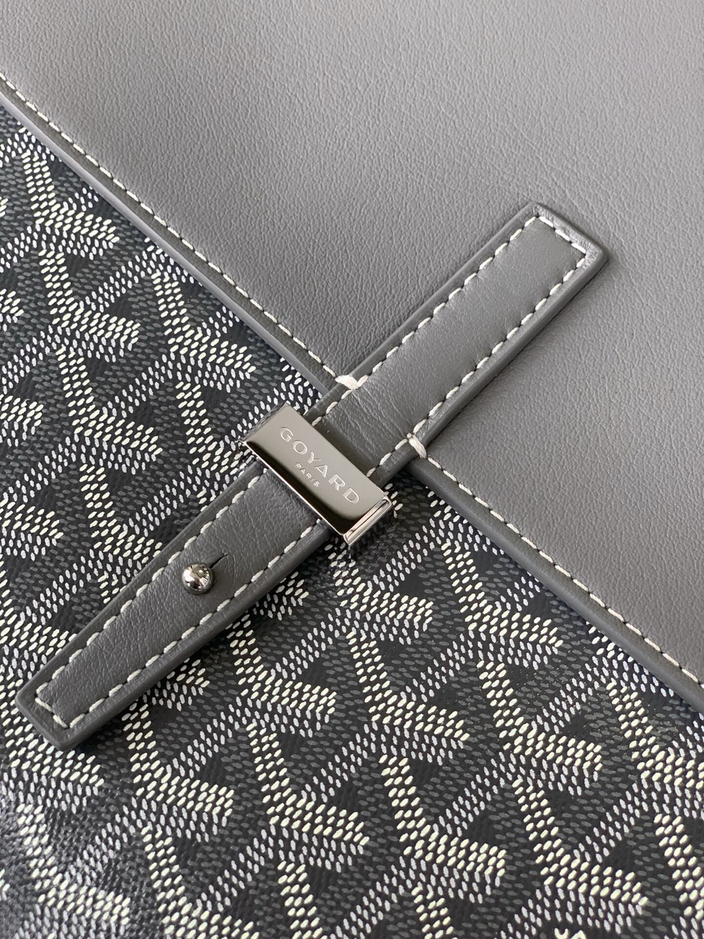 Goyard Coursier Messenger Bag 32 cm
