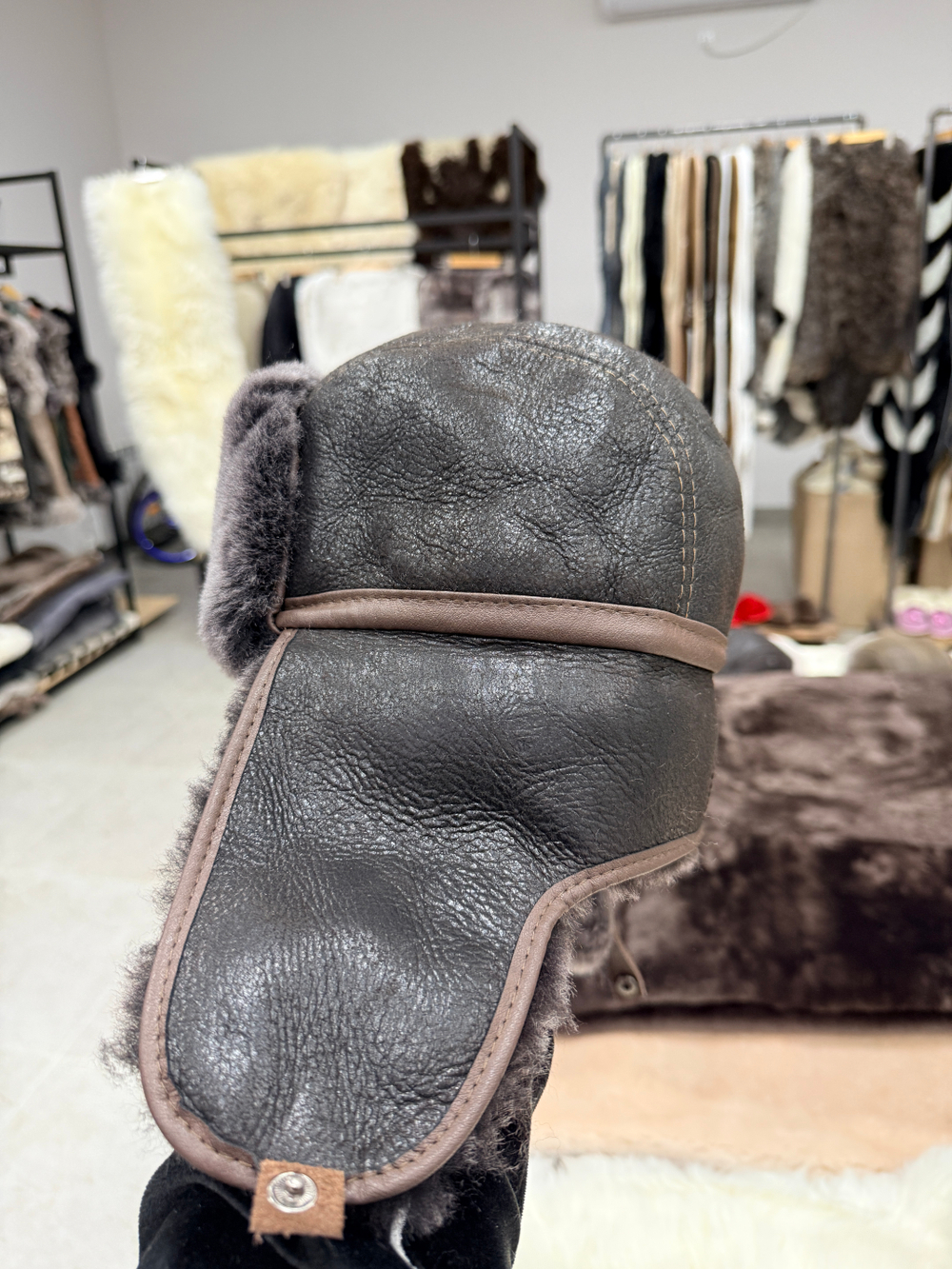 Шапка из натуральной овчины