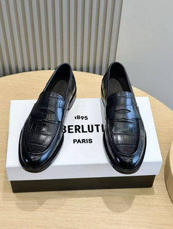 Лоферы Berluti