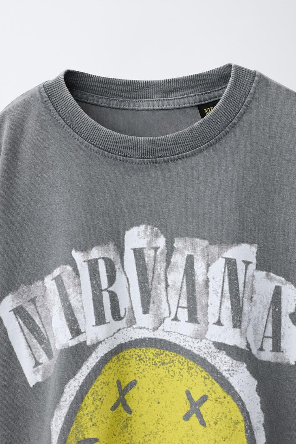 ZARA ФУТБОЛКА С ПРИНТОМ NIRVANA ®, СЕРЫЙ