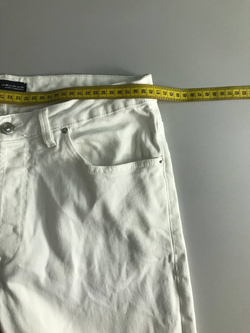 Джинсы Zara дл модных прогулок, маркировка 40, визуально на 46 размер