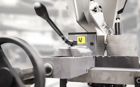 Ручной ленточнопильный станок Bomar ProfiCut 275.230 DG