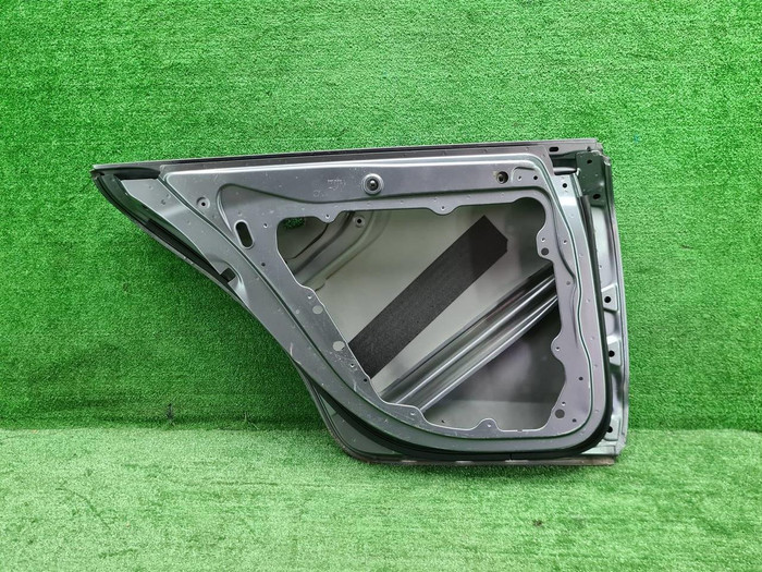 Дверь задняя левая Mercedes CLS c257 (2017-н.в.)