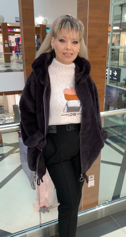 Теплый жакет-куртка из альпака с капюшоном