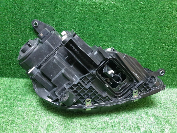 Фара левая Mercedes GLE V167 (18-24) Multibeam LED