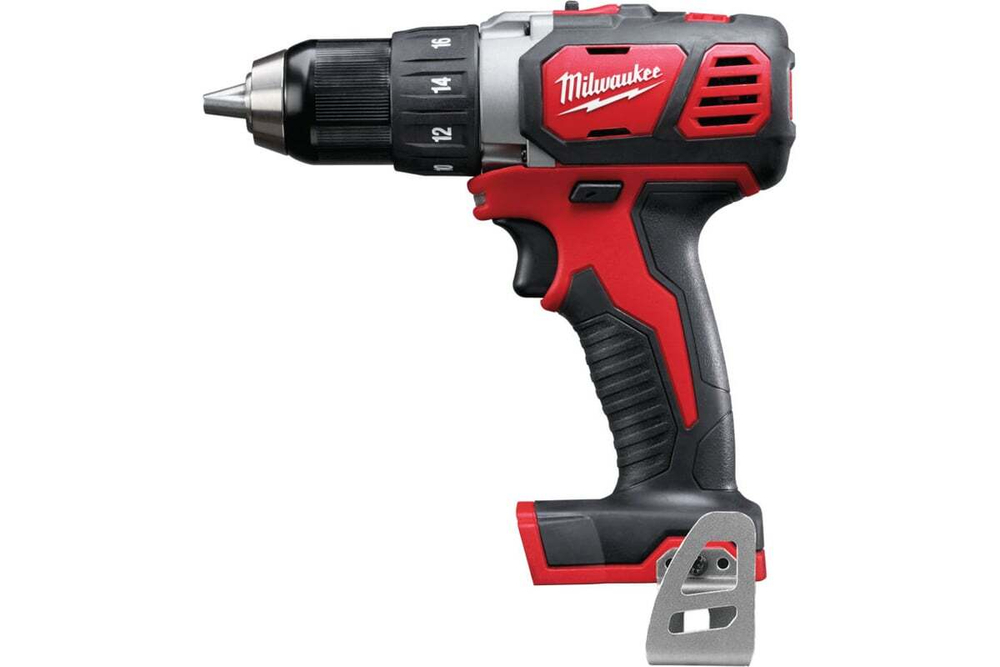 Аккумуляторная дрель-шуруповерт Milwaukee M18 BDD-0 4933443530