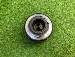 Canon EF-S 18-135mm 3.5-5.6 IS