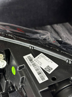 Фара передняя правая Geely Coolray 7051022800