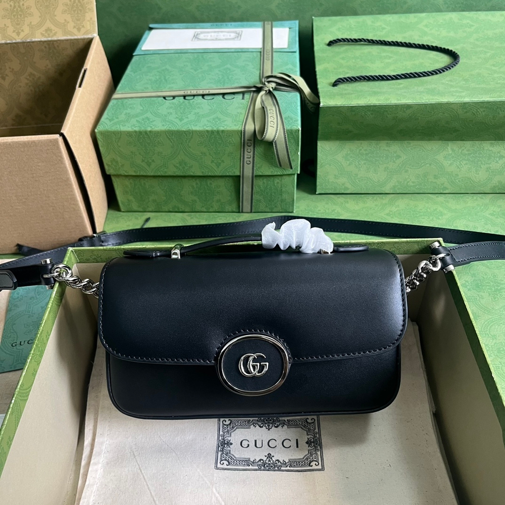 Gucci Petite GG Mini 21 cm