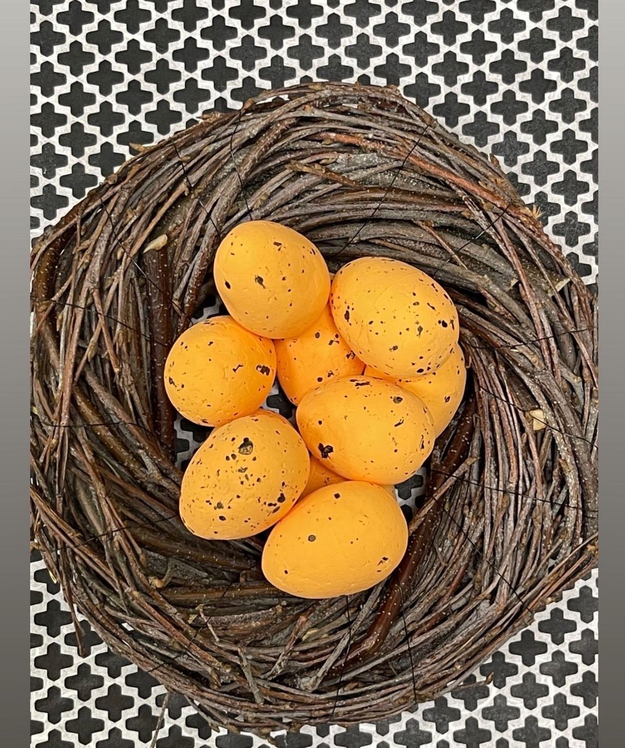яйца пенопласт , цвет оранжевый , 3-4см (10шт)