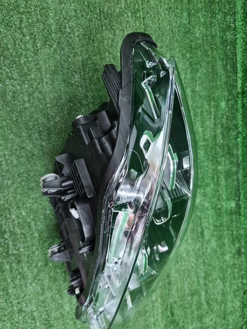 Фара правая BMW 3er F30 (2015-2020) LED