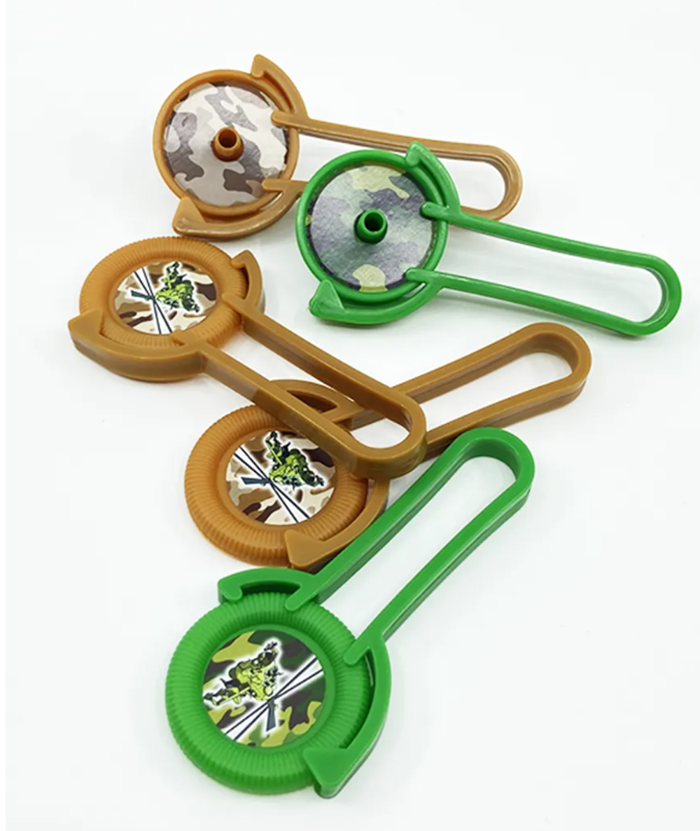 Игрушки для подарка в военном стиле, 24 шт