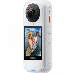 Экшн-камера Insta 360 X4 Air