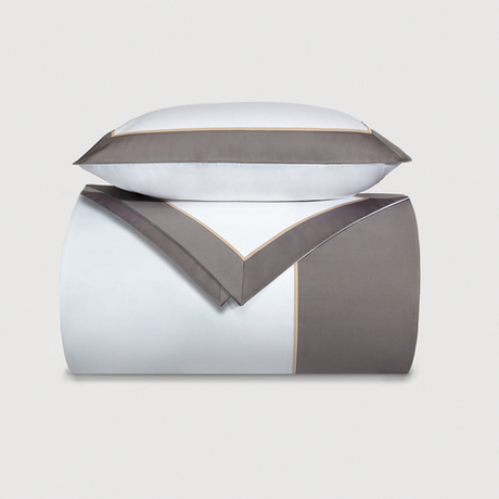 Постельное белье cемейное Сlaire&Caroll Frame белое с коричневым