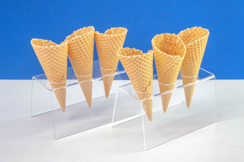 Подставка прозрачная для рожков и мороженого 3 ячейки, оргстекло