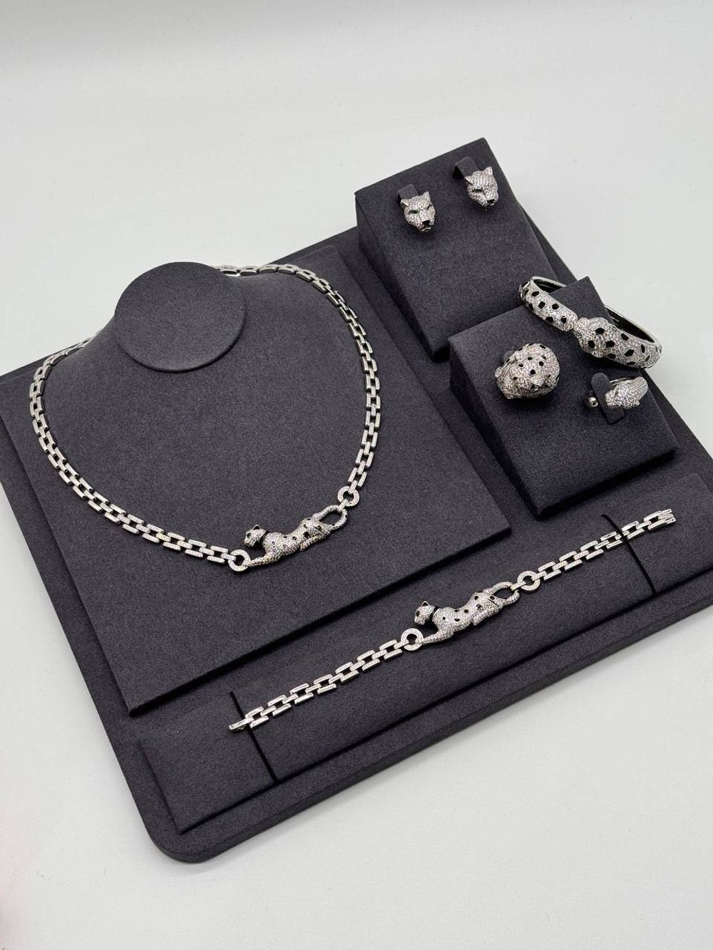 Колье Cartier