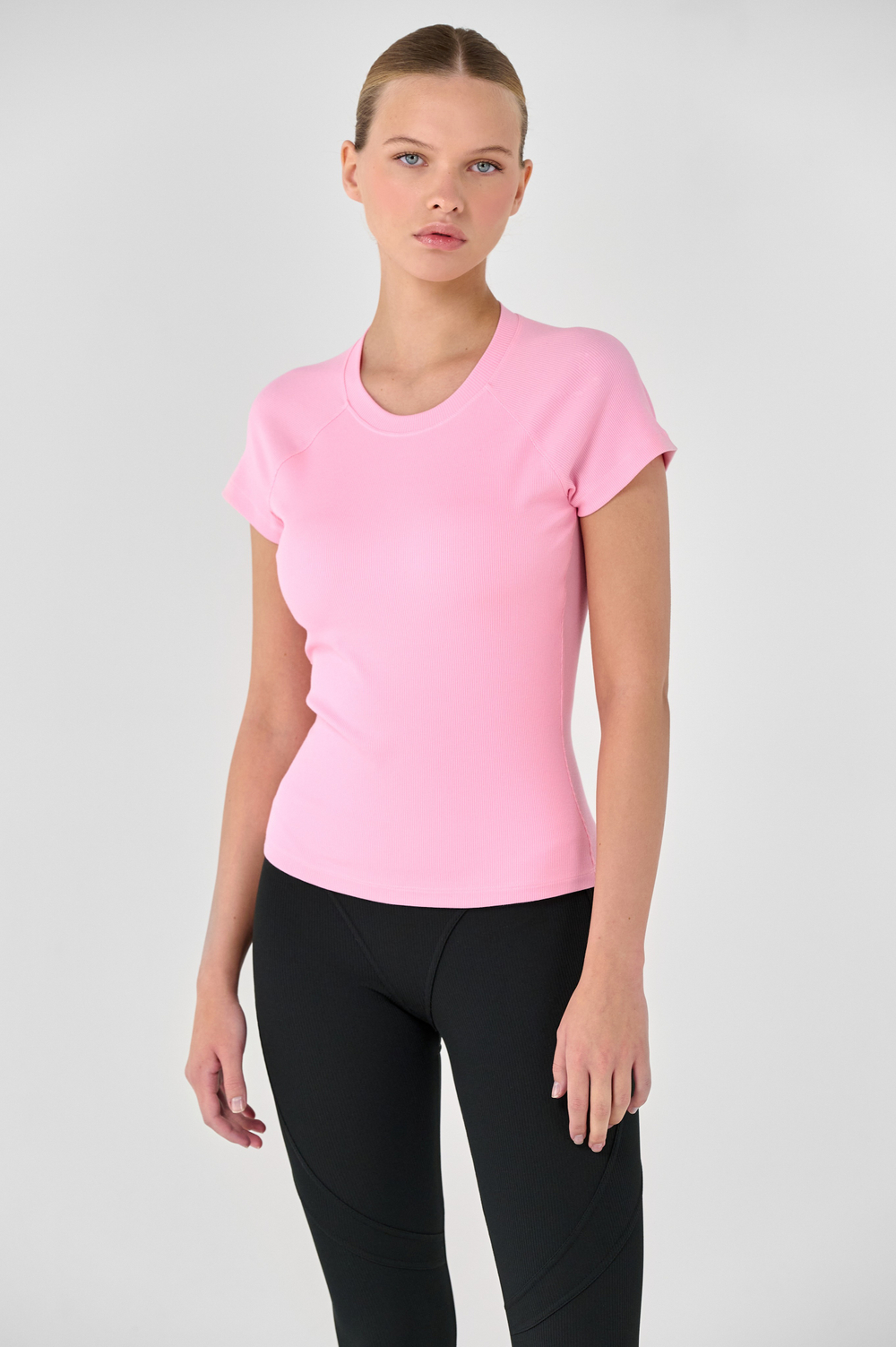 Футболка спортивная с чашками