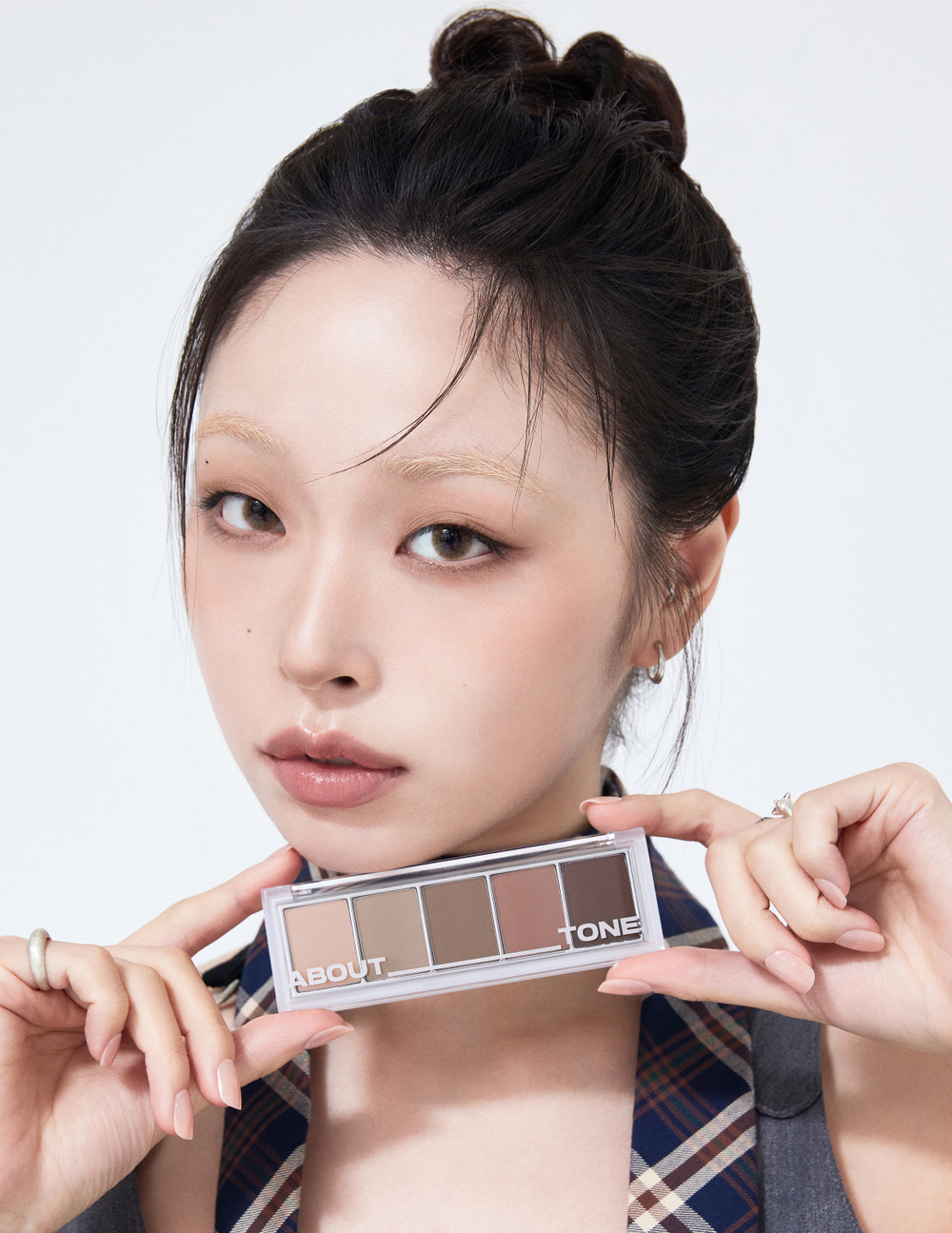 ABOUT TONE Return To Basic Shadow Palette - Палетка теней для век