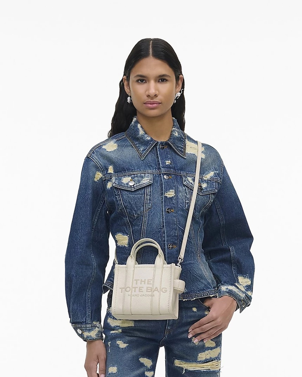 Сумка MARC JACOBS THE LEATHER CROSSBODY TOTE BAG “Cotton Silver”