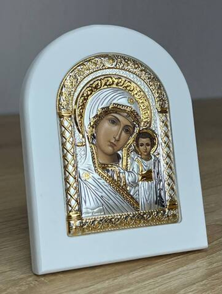 Казанская БМ, икона арочная, белое дерево 105х140