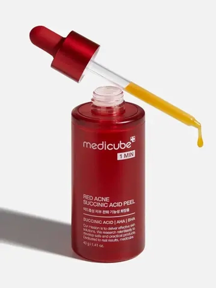 Medicube Сыворотка-пилинг с янтарной кислотой против акне и пигментации Red Acne Succinic Acid Peel 40 гр